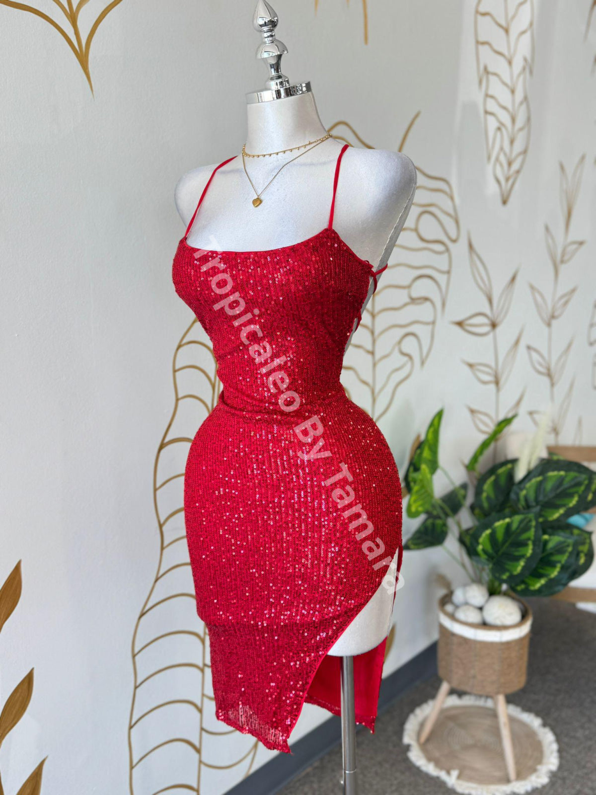 Red Sparkle Queen Dress