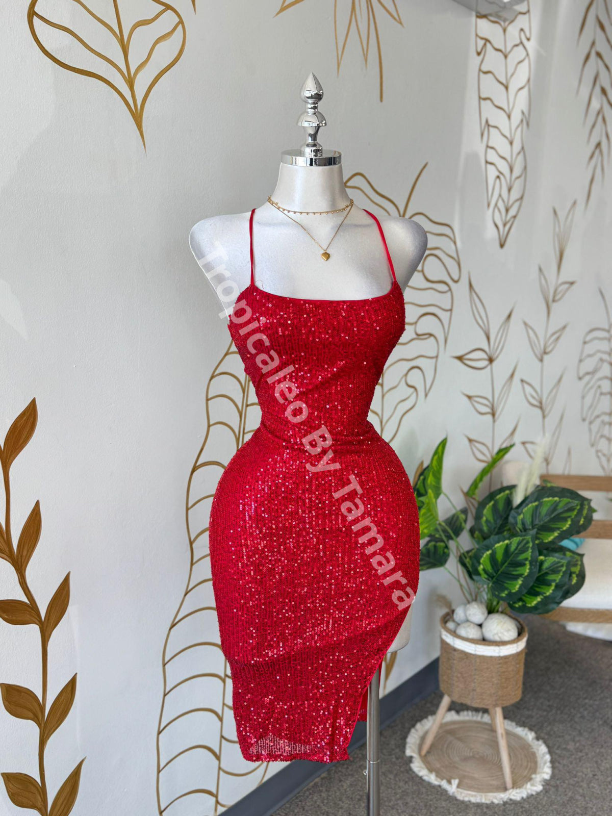 Red Sparkle Queen Dress