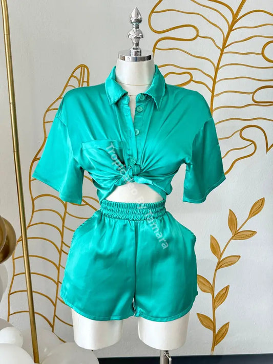 Silky Lounge Two-Piece Set (Disponible 2 Colores)