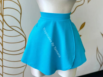 Vibrant Wrap Skort Collection (3 Colores Disponibles) Medium / Azul