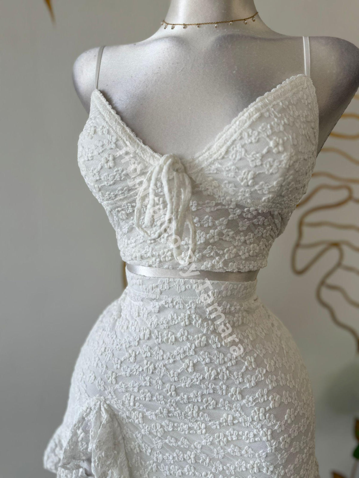 White Lace Bloom Set